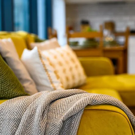 Vibrant In Salford Quays Apartment *