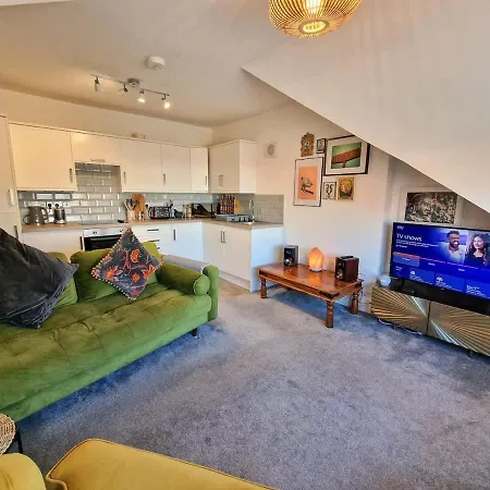 1 Bed Chorlton Flat Free Parking Διαμέρισμα
