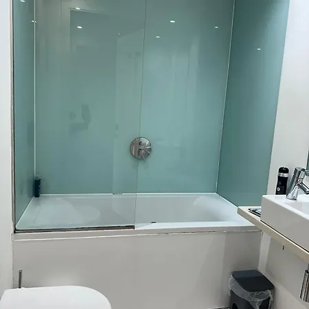 River View * Manchester