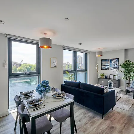 Jll Duet Apartment Manchester