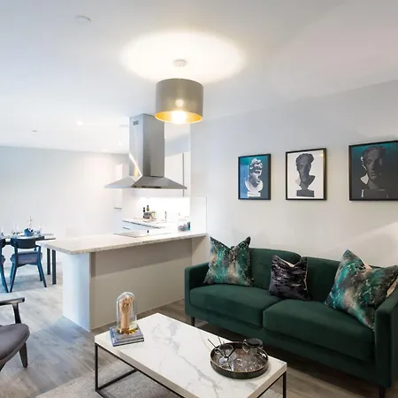 Jll Duet Apartment *