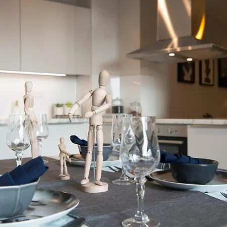 Jll Duet Mánchester