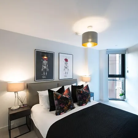 Jll Duet * Mánchester