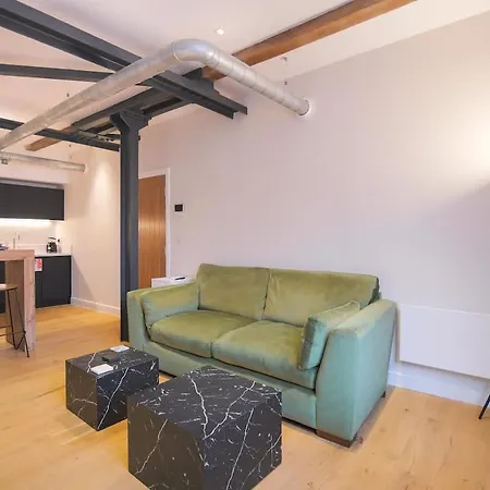 Arbora At The Heim Apartment Manchester