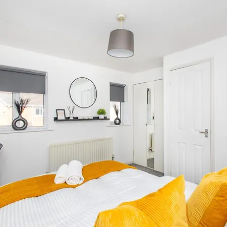 Manchester, Centre, House, Parking, Garden, M60 Semesterbostad