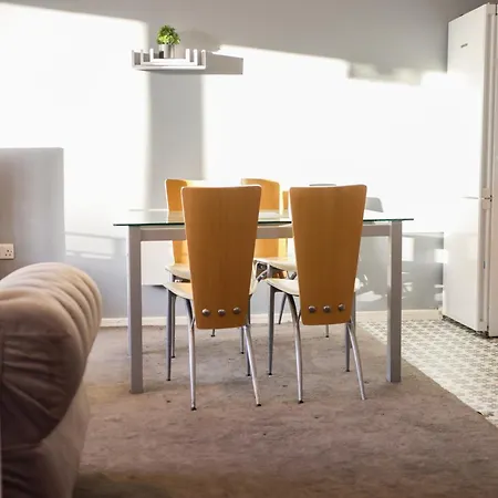 Apartment 2 Bedroom By Coop Arena & Etihad Stadium