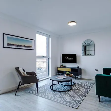 Cosy 2 Bed N Centre & Mediacity *