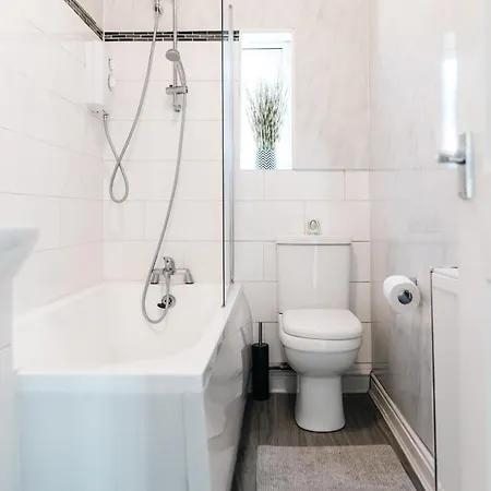 Etihad, Coop Live, Old Trafford With Free Parking מנצ'סטר