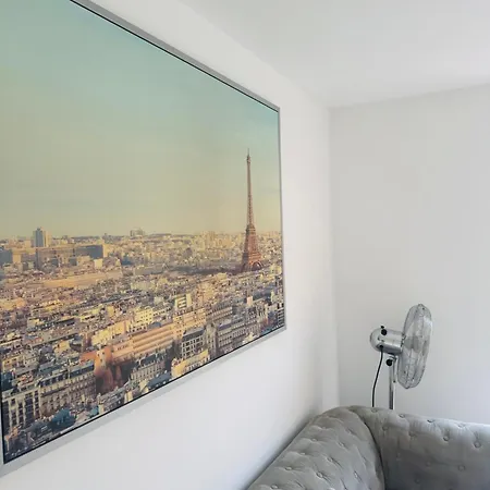 Modern Lux New Built Double Homestay Manchester