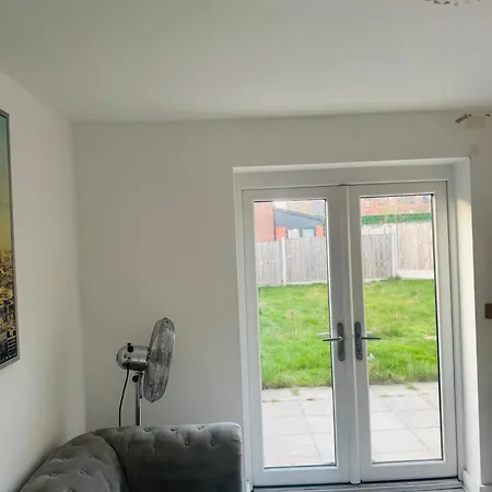 Modern Lux New Built Double Privat bolig Manchester