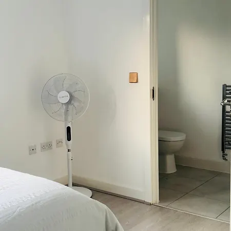 Modern Lux New Built Double Manchester