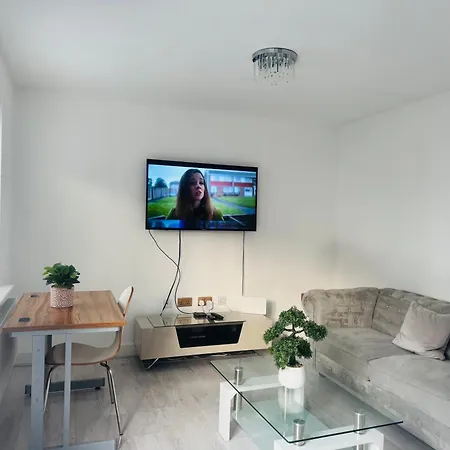 Modern Lux New Built Double Μάντσεστερ