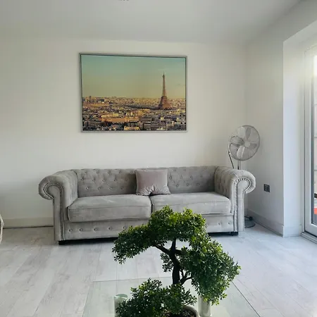 Homestay Modern Lux New Built Double