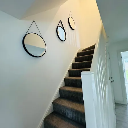 Hébergement de vacances Modern Lux New Built House In Ancoats Free Wifi Parking *