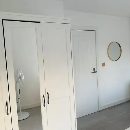 Hébergement de vacances Modern Lux New Built House In Ancoats Free Wifi Parking