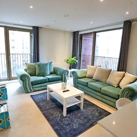 Pass The Keys Flat With Balcony Mins From Manc Hotspots Manchester