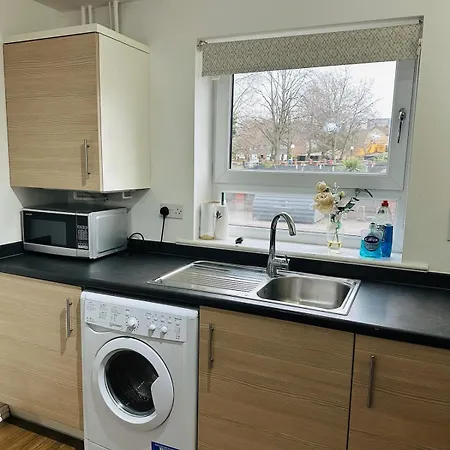 Modern & Private 2br Apartment Manchester