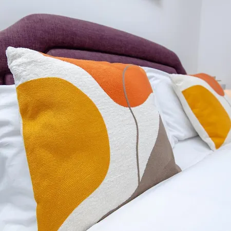 Appartement Cityside Deluxe - 3 Bedroom House Great For Family With Free Parking & Garden *