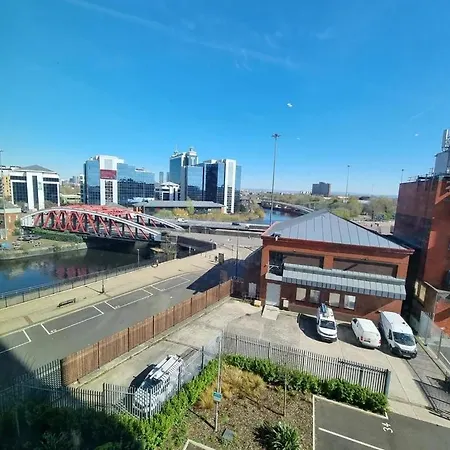 Apartment Modern 2 Bed Old Trafford Stadium *