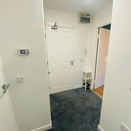 דירה Cool, Calm & Connected