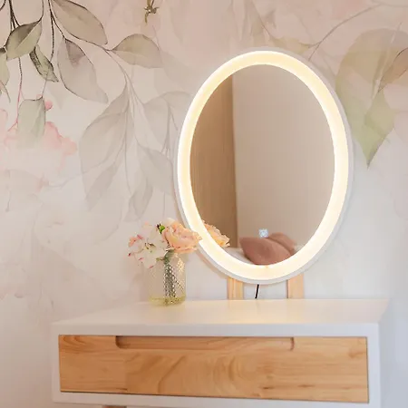 Luxury 8 Bed Manchester