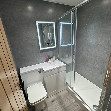 Apartmentsleeps6-familly&petfriendly Apartment *