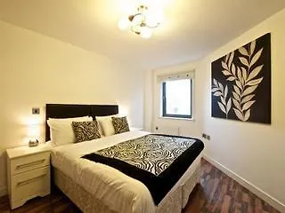 Dreamhouse West Apartment Manchester