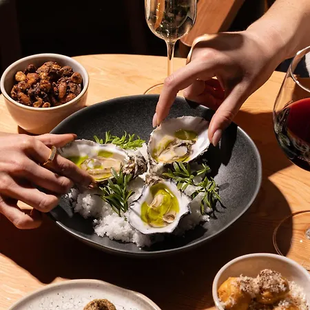 Ξενοδοχείο Treehouse