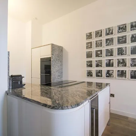 New York By The Heim Residences Apartment *