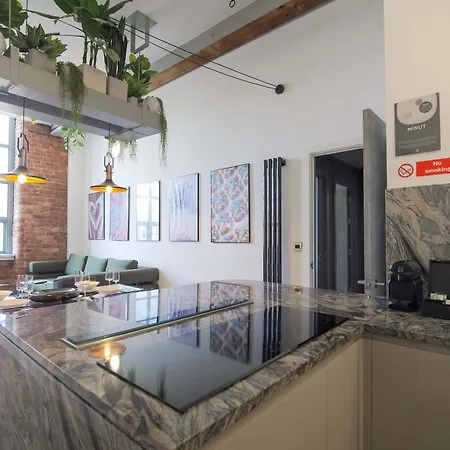 New York By The Heim Residences