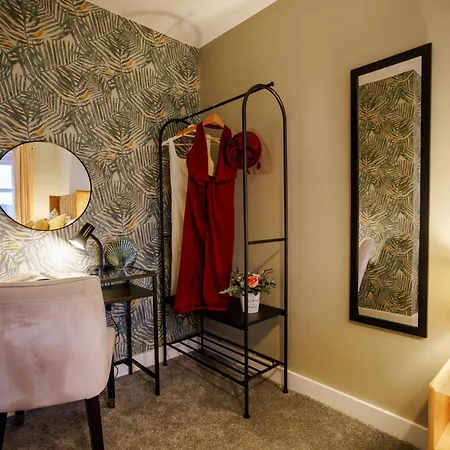 Luxury Celebrity Townhouse Etihad Stadium Coop Live Arena 2 Parking Sleep 10 * Manchester