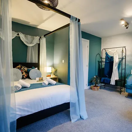 Luxury Celebrity Townhouse Etihad Stadium Coop Live Arena 2 Parking Sleep 10 *