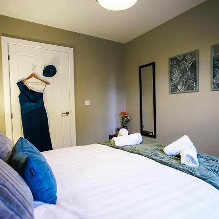 Luxury Celebrity Townhouse Etihad Stadium Coop Live Arena 2 Parking Sleep 10 Manchester