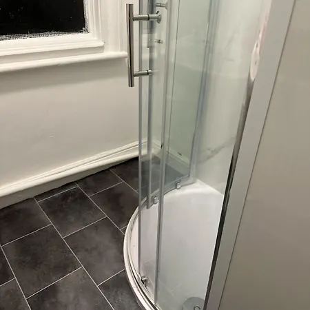 Airport Stopsss * Manchester