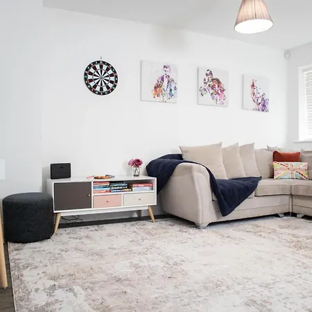Etihad Blissful Retreat-3 Bedroom Haven Holiday home *
