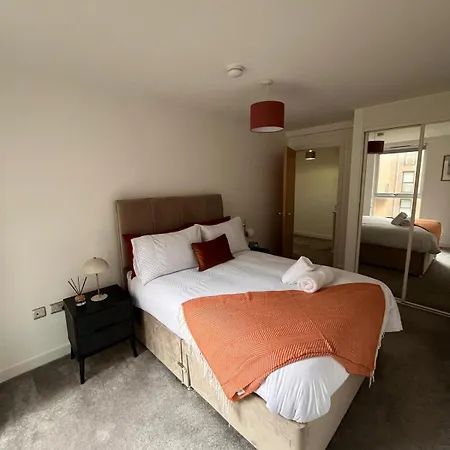 Διαμέρισμα Stylish 2-bed In Salford By Stayfolk, Duplex Layout - Sleeps 4