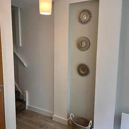 Stylish 2-bed In Salford By Stayfolk, Duplex Layout - Sleeps 4 Μάντσεστερ