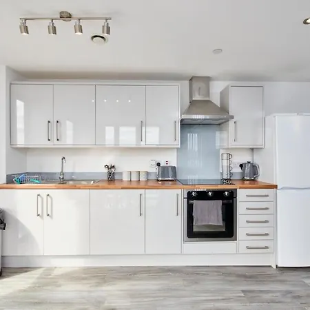 Spacious Apartment, Free Parking, Near Centre By Hass Haus Apartment Manchester