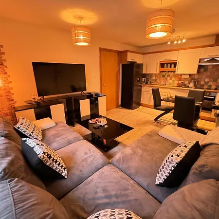 Apartament Spacious 2-bed Flat Next To Piccadilly Station