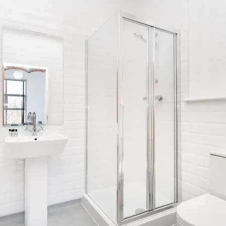 Fabulous 2bed Close To Etihad Manchester