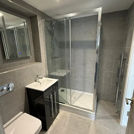 The Ashcroft Free Parking Apart Otel