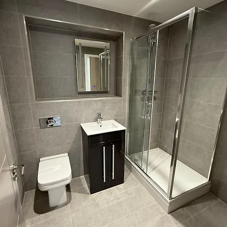 The Ashcroft Free Parking Apartahotel 4*