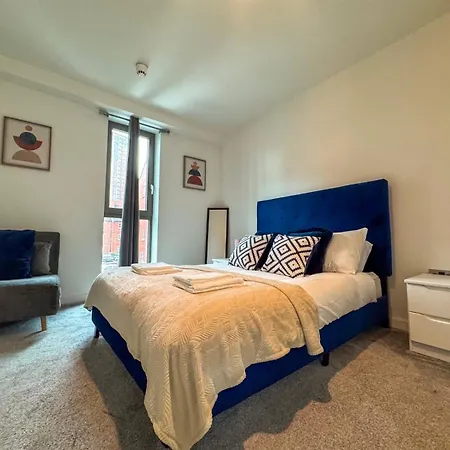 公寓 M1 Townhouse - Free Parking & Central Manchester *