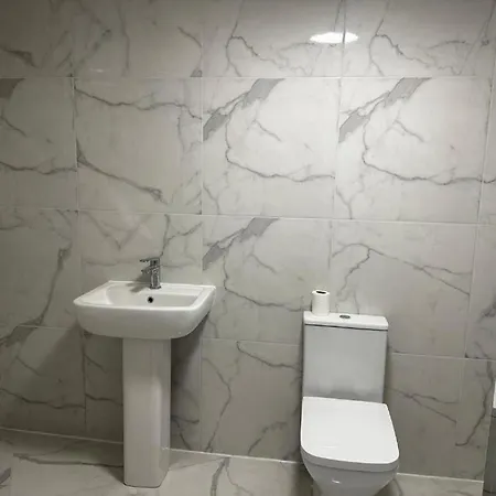 Pensjonat Oyo Cheetham Hill 3*