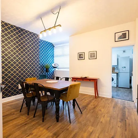 Winslow House- Close To Coop Etihad & Free Parking * Manchester