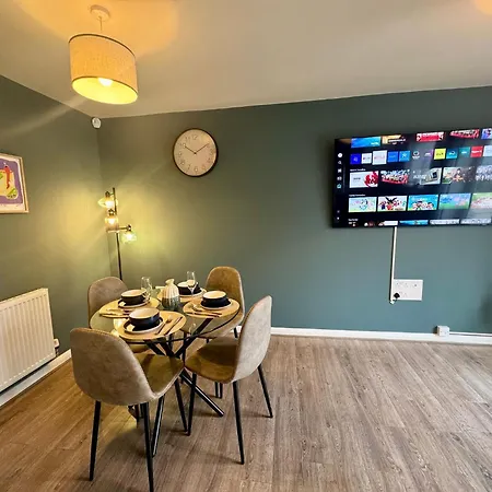 Stayva Mcr -stylish 3bdr By Etihad And Co-op Live *