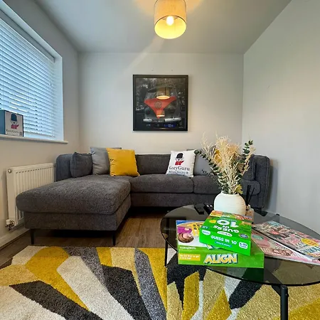 Lapford Luxe - Stylish 3bdr By Etihad And Coop Live Holiday home *