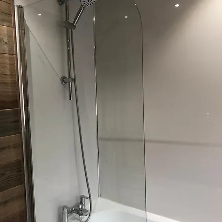 Luxury Family 3 Bedroom House - Manchester