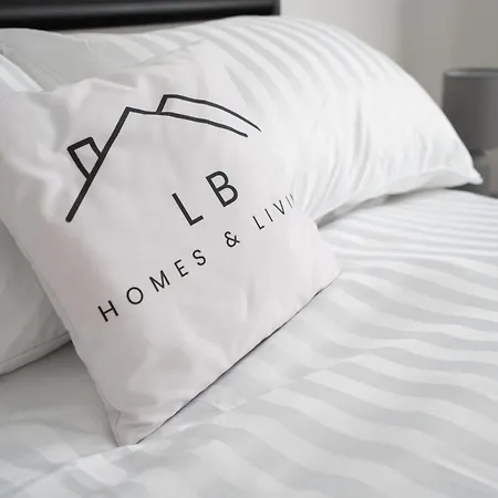 Apartment Stunning & Cozy Abode, Sleeps 5, Free Parking Manchester