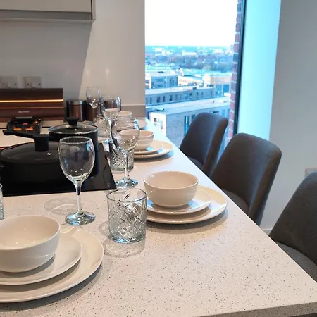 Apartamento Penthouse-like With & Waterfront Views In Old Trafford
